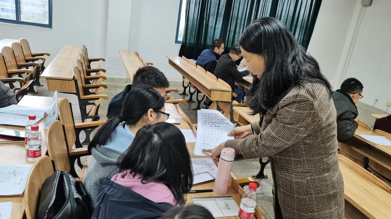 小标题：加盟职业培训，先了解行业背景