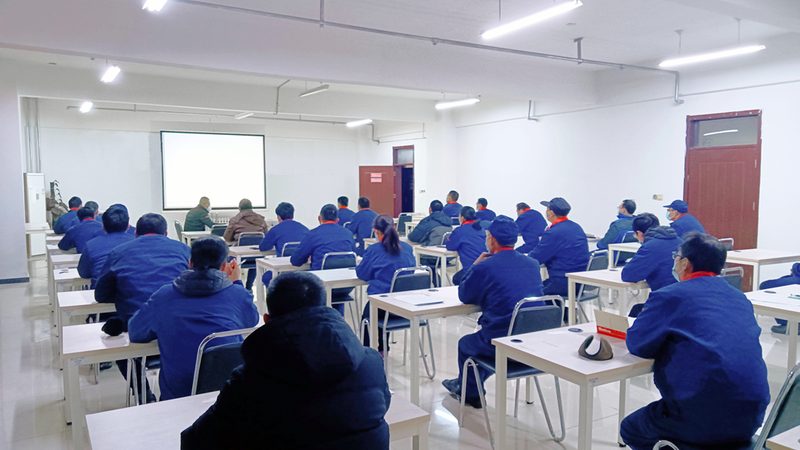 师资力量是企业培训品牌口碑的又一重要指标。优秀的师资团队应具备以下条件：